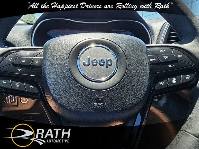 2023 Jeep Cherokee Altitude Lux