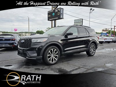 2025 Ford Explorer ST-Line