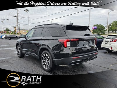 2025 Ford Explorer ST-Line