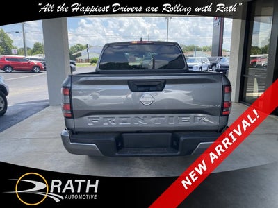 2022 Nissan Frontier SV