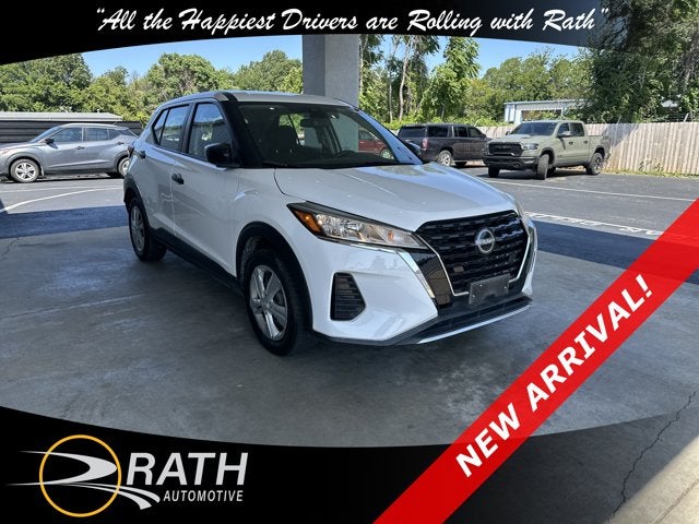 2022 Nissan Kicks S