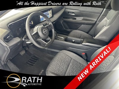 2025 Nissan Kicks SV
