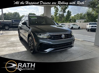 2022 Volkswagen Tiguan SE R-Line Black