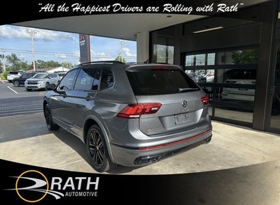 2022 Volkswagen Tiguan SE R-Line Black