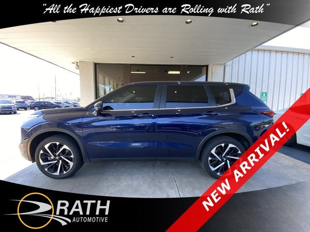 2024 Mitsubishi Outlander SE