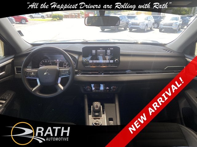 2024 Mitsubishi Outlander SE