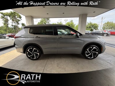 2022 Mitsubishi Outlander SEL