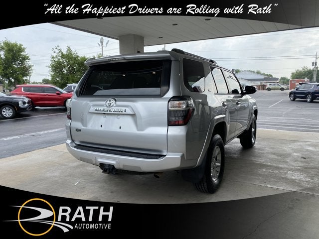2022 Toyota 4Runner SR5