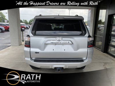 2022 Toyota 4Runner SR5