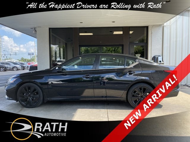 2022 Nissan Altima 2.5 SR