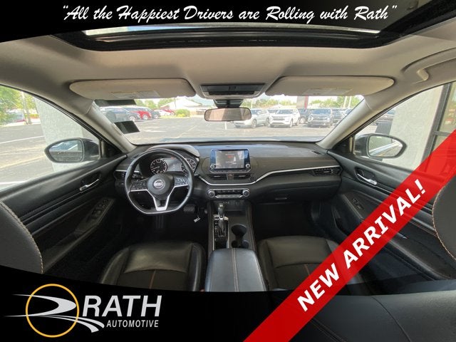2022 Nissan Altima 2.5 SR