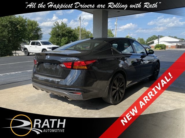 2022 Nissan Altima 2.5 SR