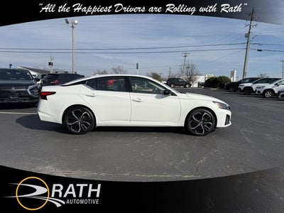 2024 Nissan Altima 2.5 SR