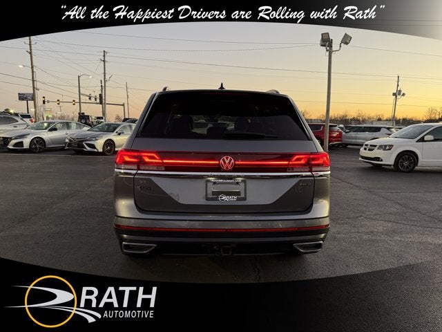 2025 Volkswagen Atlas 2.0T SE w/Technology