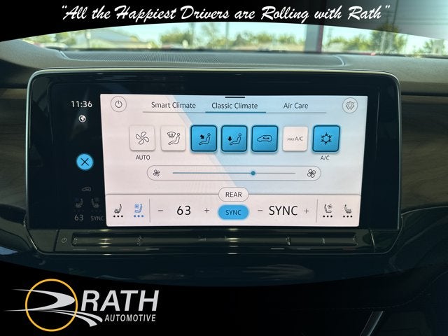 2024 Volkswagen Atlas 2.0T SE w/Technology