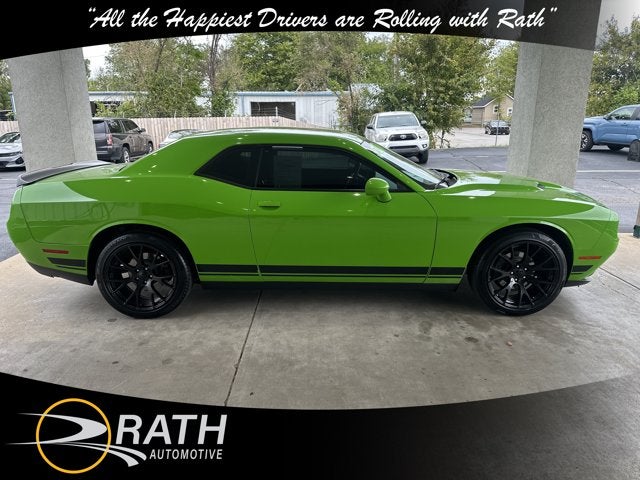 2017 Dodge Challenger SXT