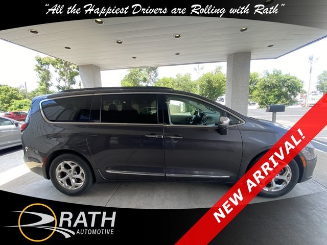 2022 Chrysler Pacifica Limited