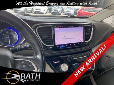 2022 Chrysler Pacifica Limited