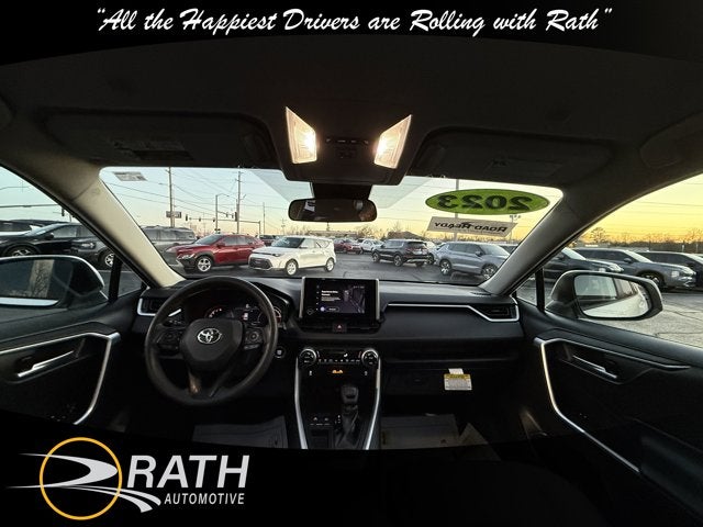 2023 Toyota RAV4 XLE