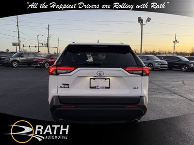 2023 Toyota RAV4 XLE