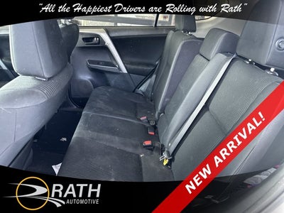 2016 Toyota RAV4 LE