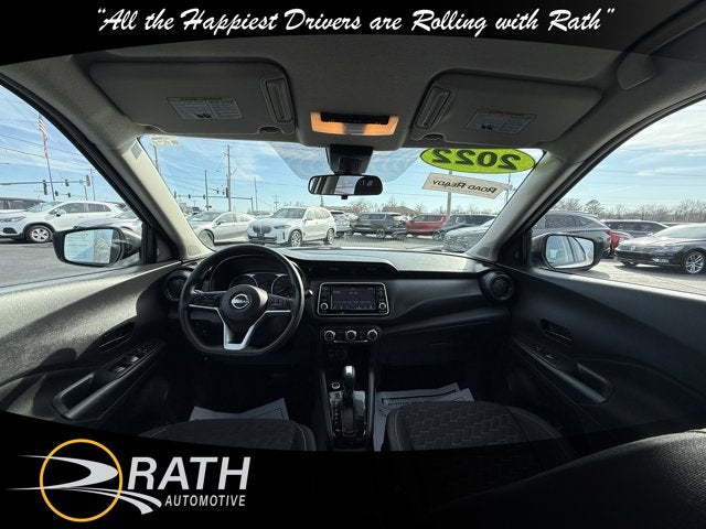 2022 Nissan Kicks S