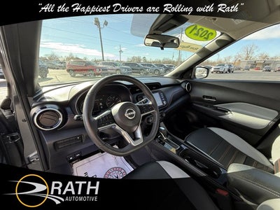 2023 Nissan Kicks SR