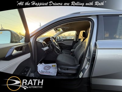 2024 Volkswagen Taos SE