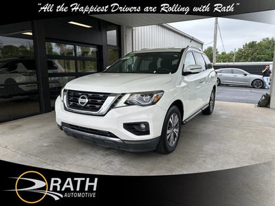 2020 Nissan Pathfinder SV
