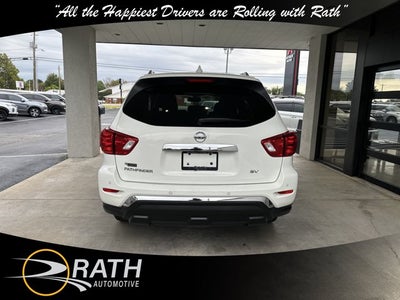 2020 Nissan Pathfinder SV