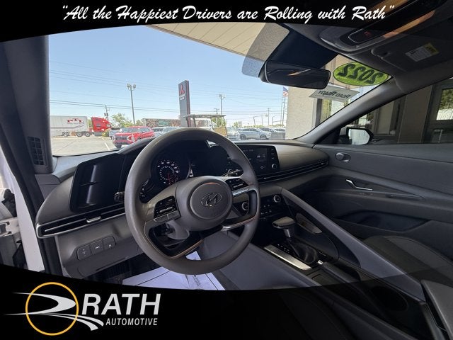 2022 Hyundai Elantra SEL