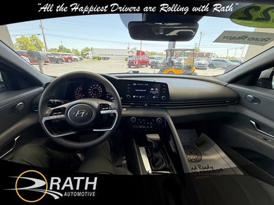 2022 Hyundai Elantra SEL