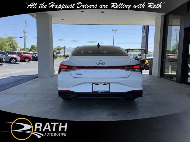 2022 Hyundai Elantra SEL