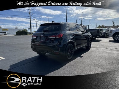2027 Mitsubishi Outlander Sport LE