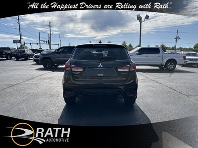 2027 Mitsubishi Outlander Sport LE