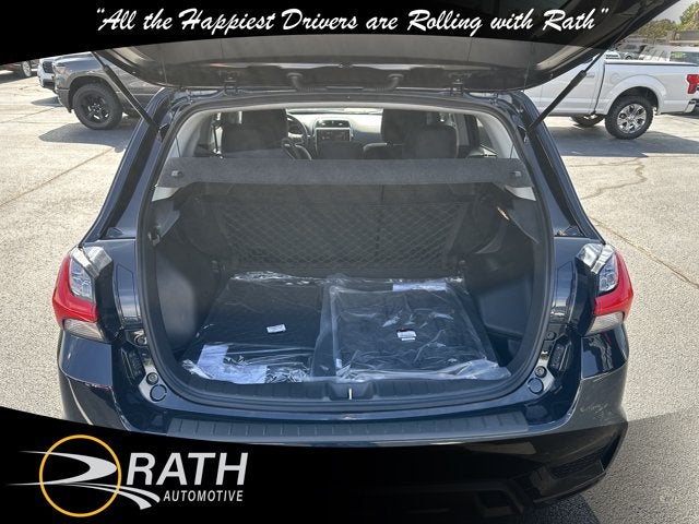 2027 Mitsubishi Outlander Sport LE
