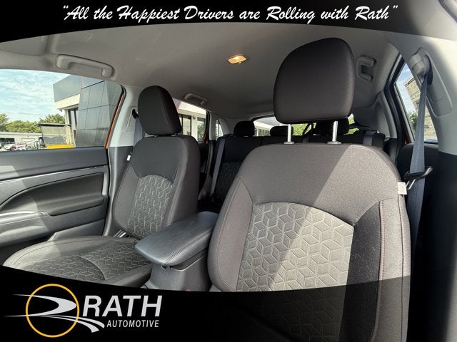 2026 Mitsubishi Outlander Sport LE
