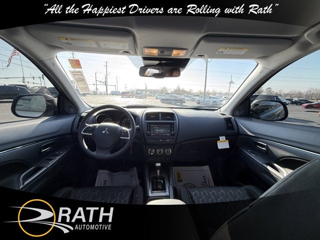 2025 Mitsubishi Outlander Sport ES