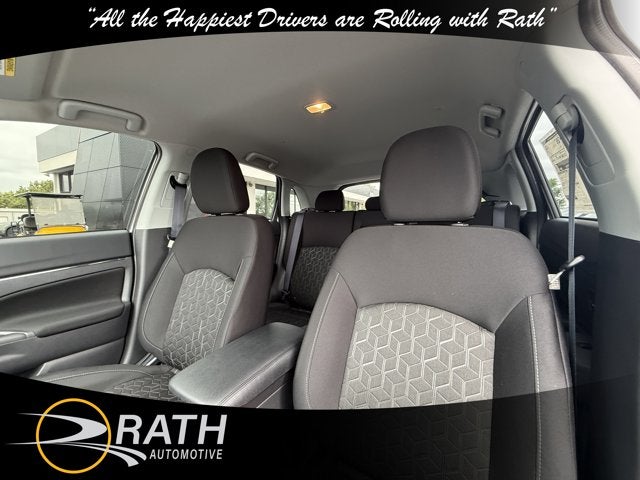 2026 Mitsubishi Outlander Sport ES