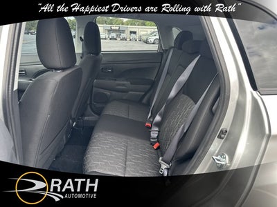 2027 Mitsubishi Outlander Sport LE