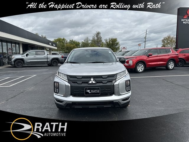 2027 Mitsubishi Outlander Sport LE