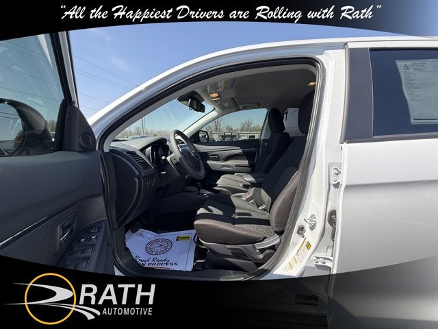 2026 Mitsubishi Outlander Sport ES