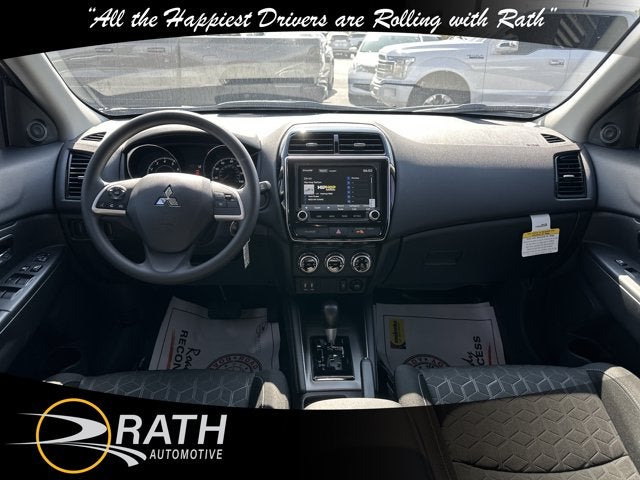 2027 Mitsubishi Outlander Sport ES
