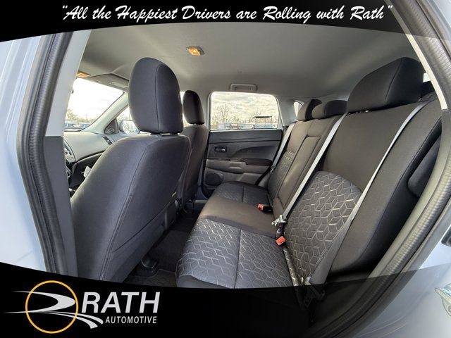 2025 Mitsubishi Outlander Sport ES