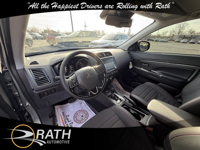 2026 Mitsubishi Outlander Sport SE