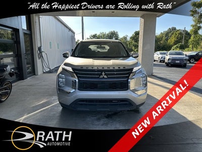 2023 Mitsubishi Outlander ES