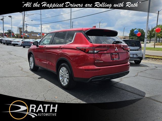 2024 Mitsubishi Outlander ES