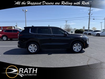 2026 Mitsubishi Outlander ES