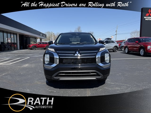 2026 Mitsubishi Outlander ES