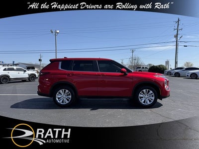 2026 Mitsubishi Outlander ES